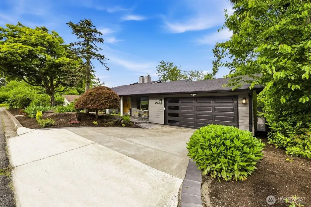 4548 144th Avenue SE Bellevue WA 98006