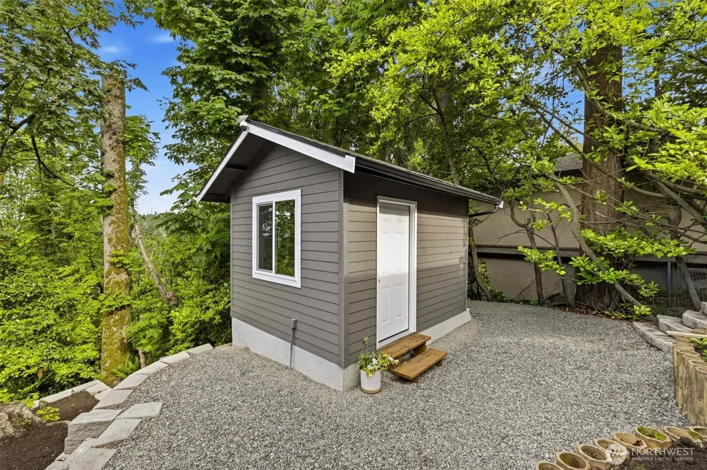 4548 144th Avenue SE Bellevue WA 98006