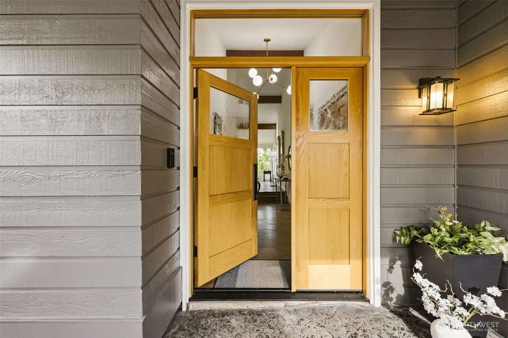 4548 144th Avenue SE Bellevue WA 98006
