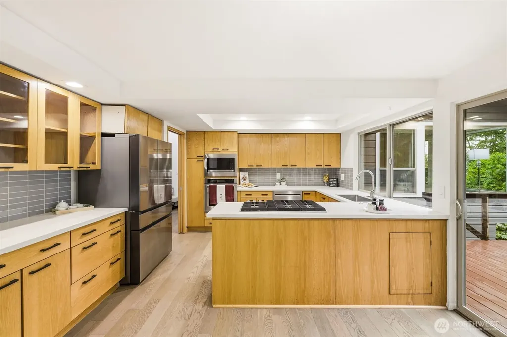 4548 144th Avenue SE Bellevue WA 98006