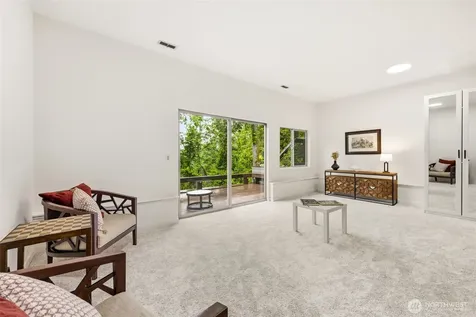 4548 144th Avenue SE Bellevue WA 98006