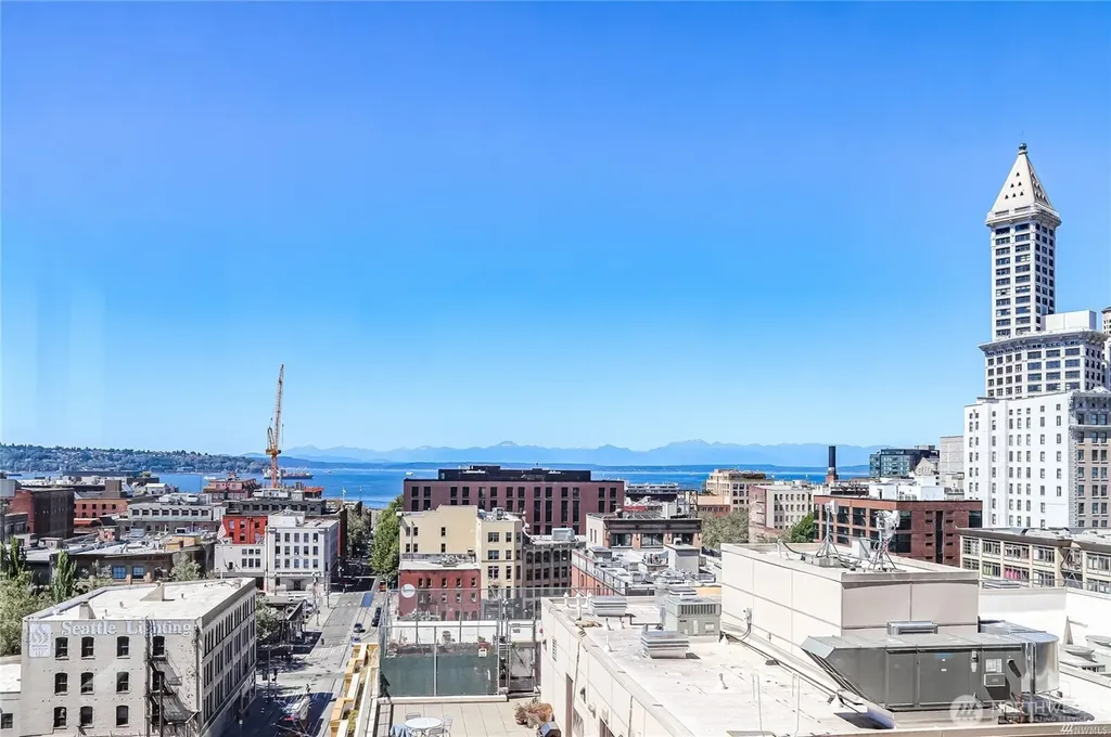450 S Main Street Seattle WA 98104