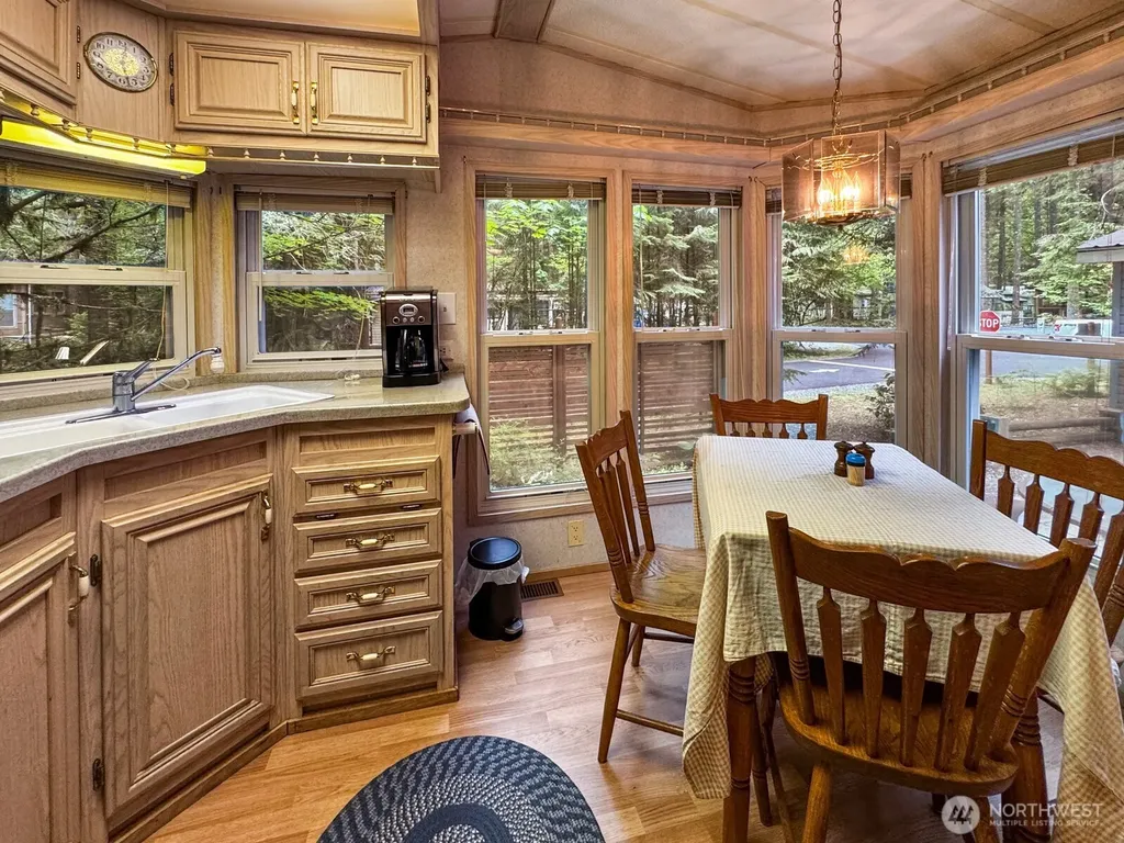 152 Goldrush Road Deming WA 98244
