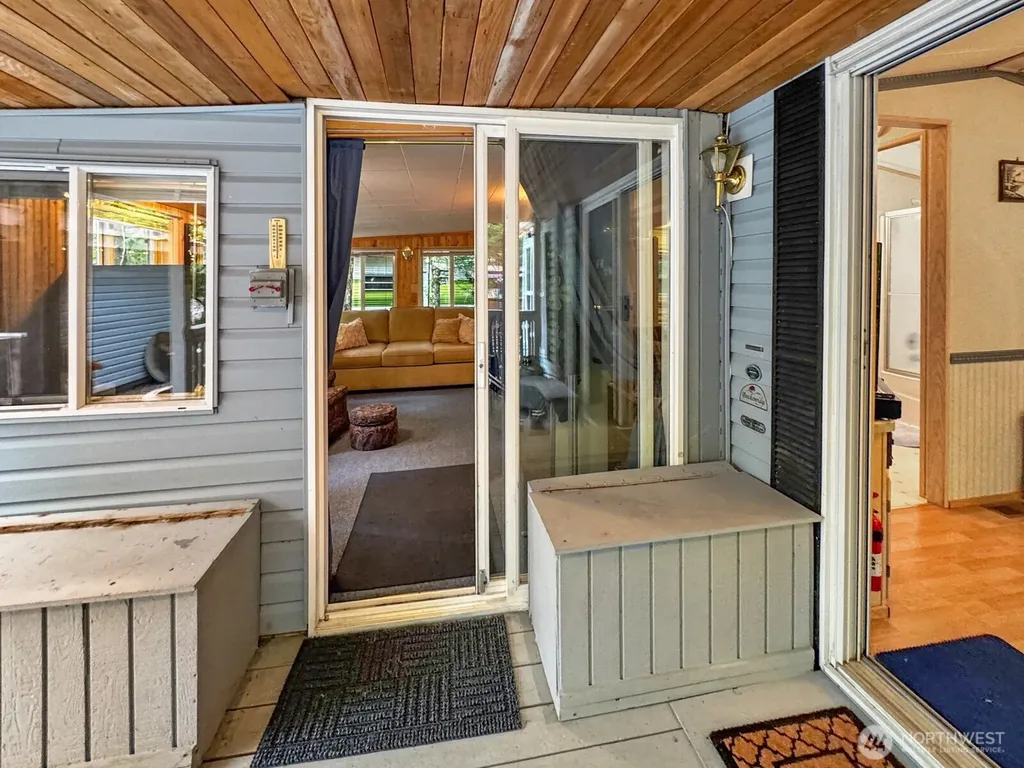 152 Goldrush Road Deming WA 98244