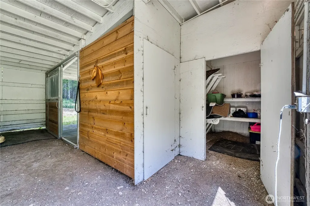 4828 SW Hunter Road Port Orchard WA 98367