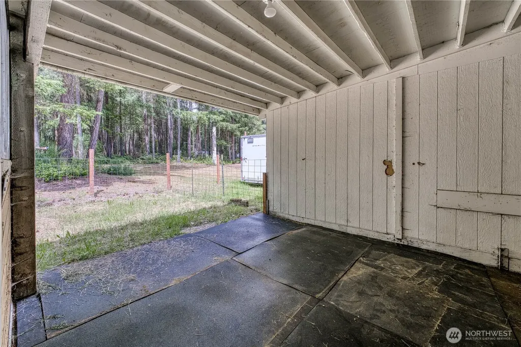 4828 SW Hunter Road Port Orchard WA 98367