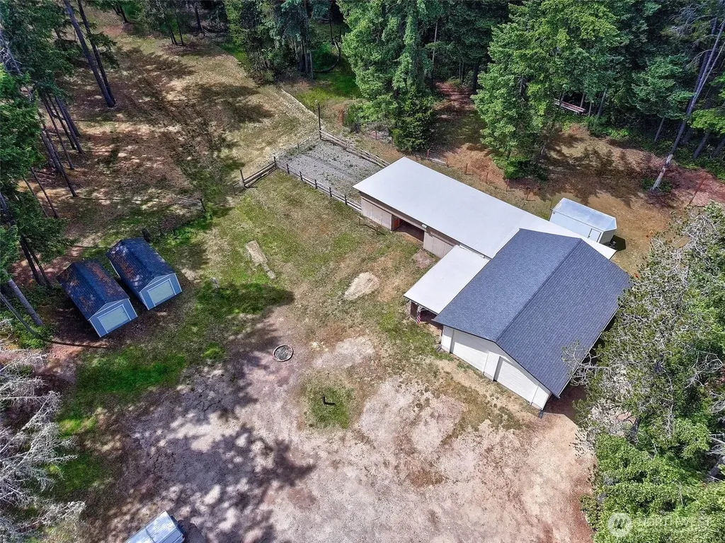 4828 SW Hunter Road Port Orchard WA 98367