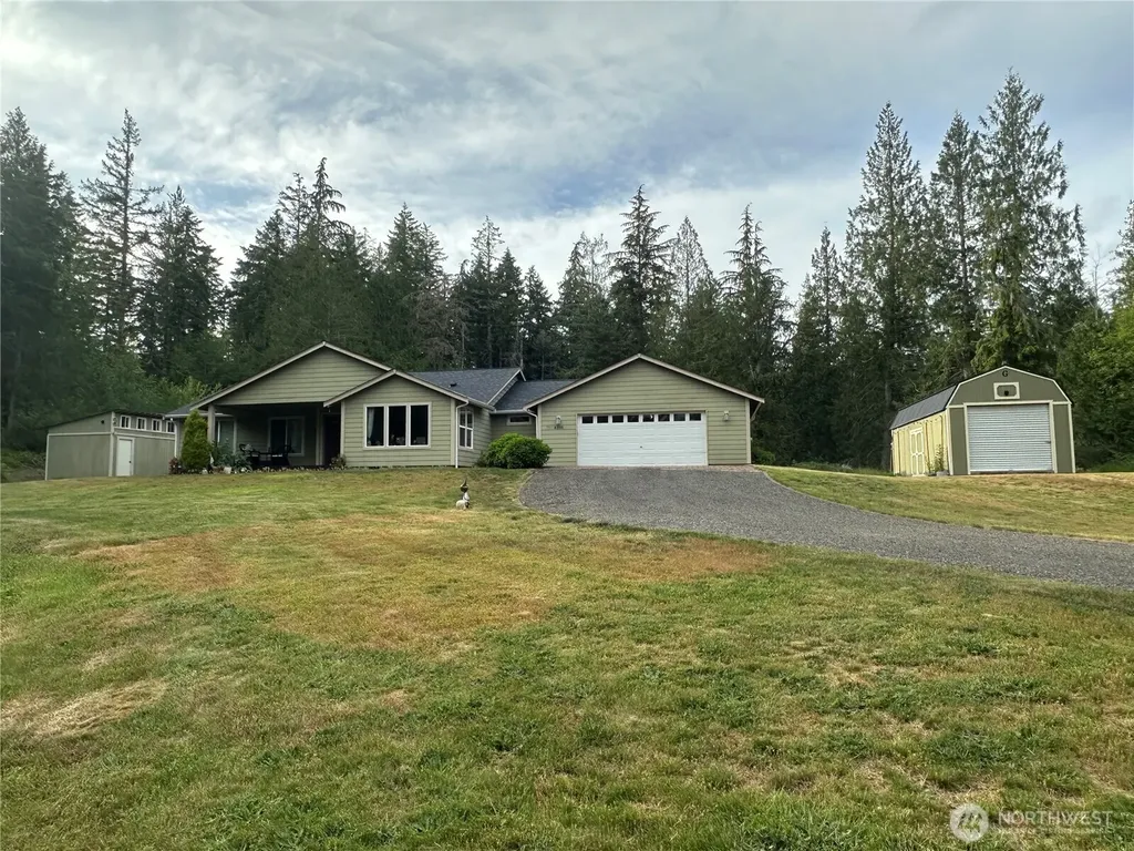8205 Hide A Way Lane NW Silverdale WA 98383