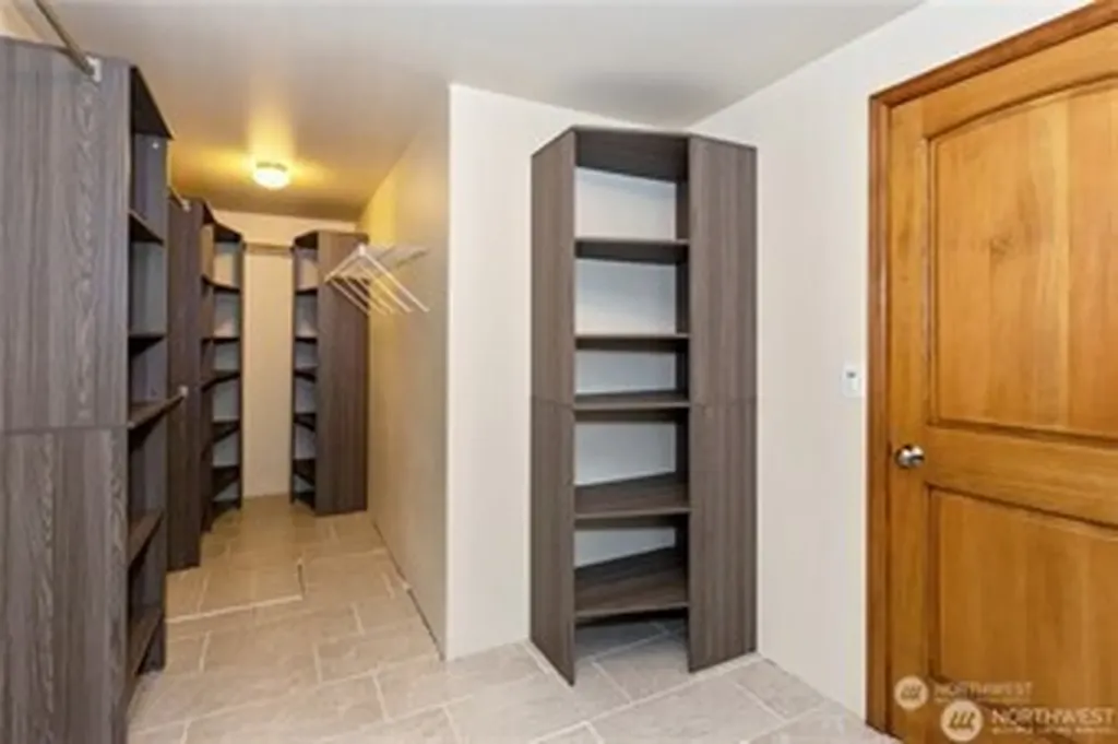 8205 Hide A Way Lane NW Silverdale WA 98383