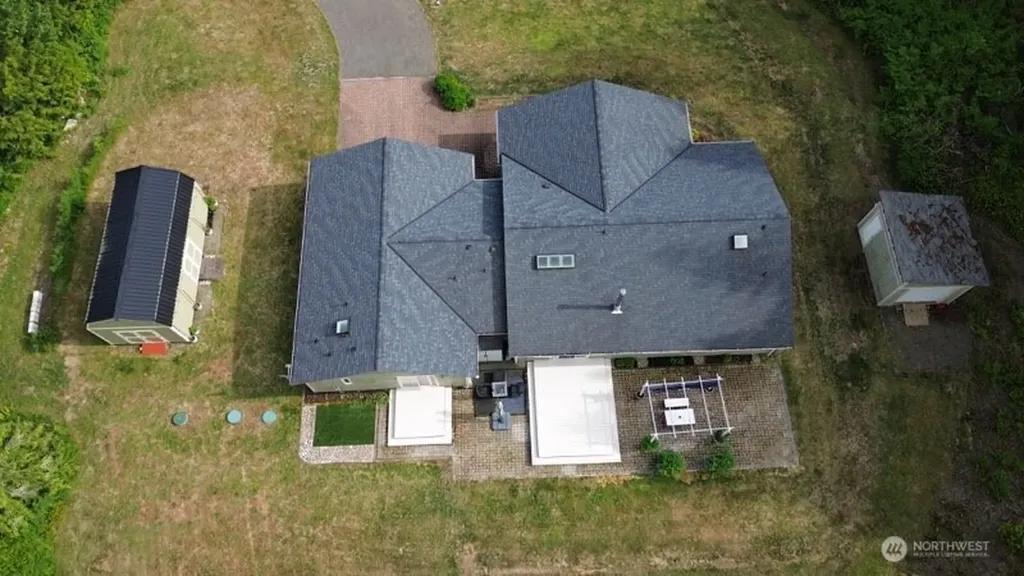 8205 Hide A Way Lane NW Silverdale WA 98383