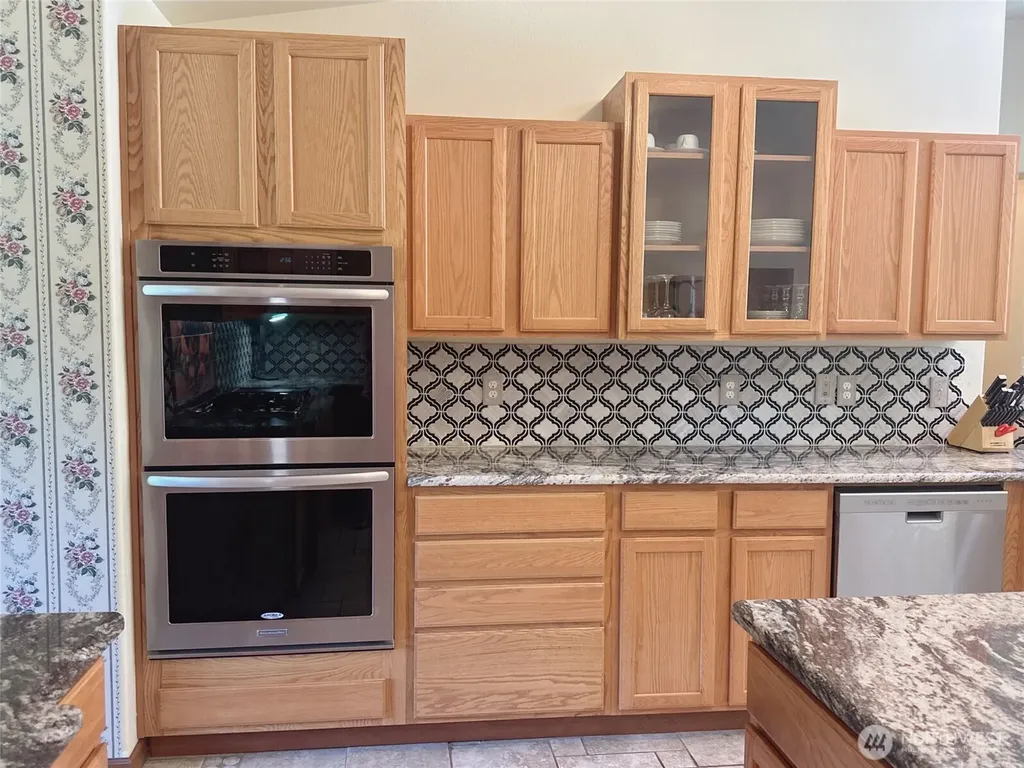 8205 Hide A Way Lane NW Silverdale WA 98383
