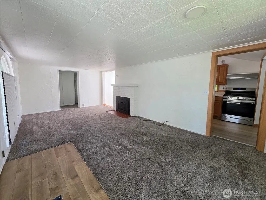 10002 Oak Lane SW Lakewood WA 98499