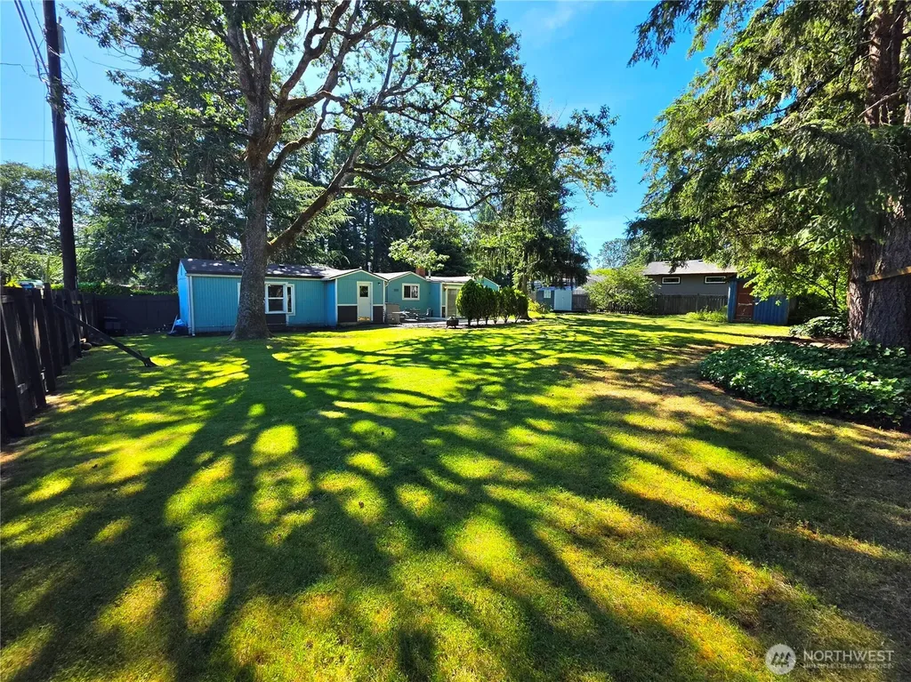 10002 Oak Lane SW Lakewood WA 98499