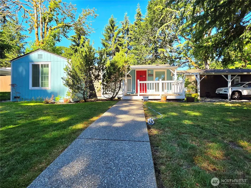 10002 Oak Lane SW Lakewood WA 98499