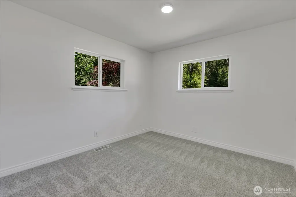 16831 186th Avenue SE Renton WA 98058