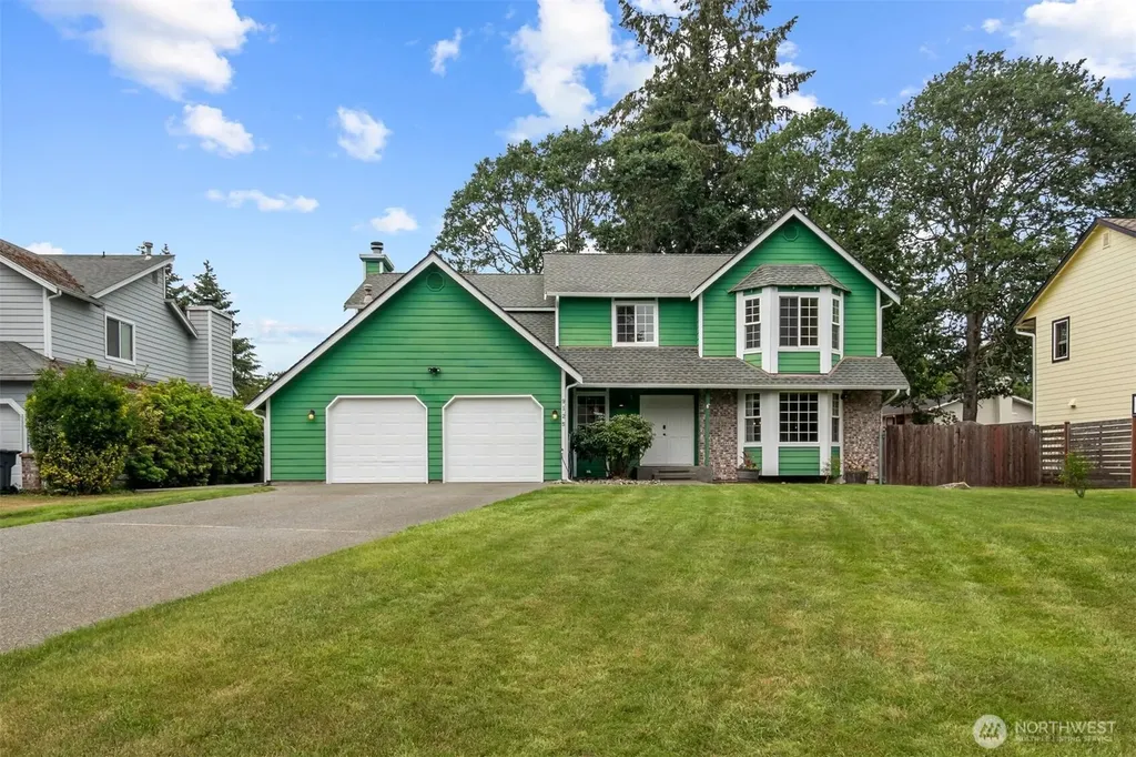 9125 Zircon Drive SW Lakewood WA 98498