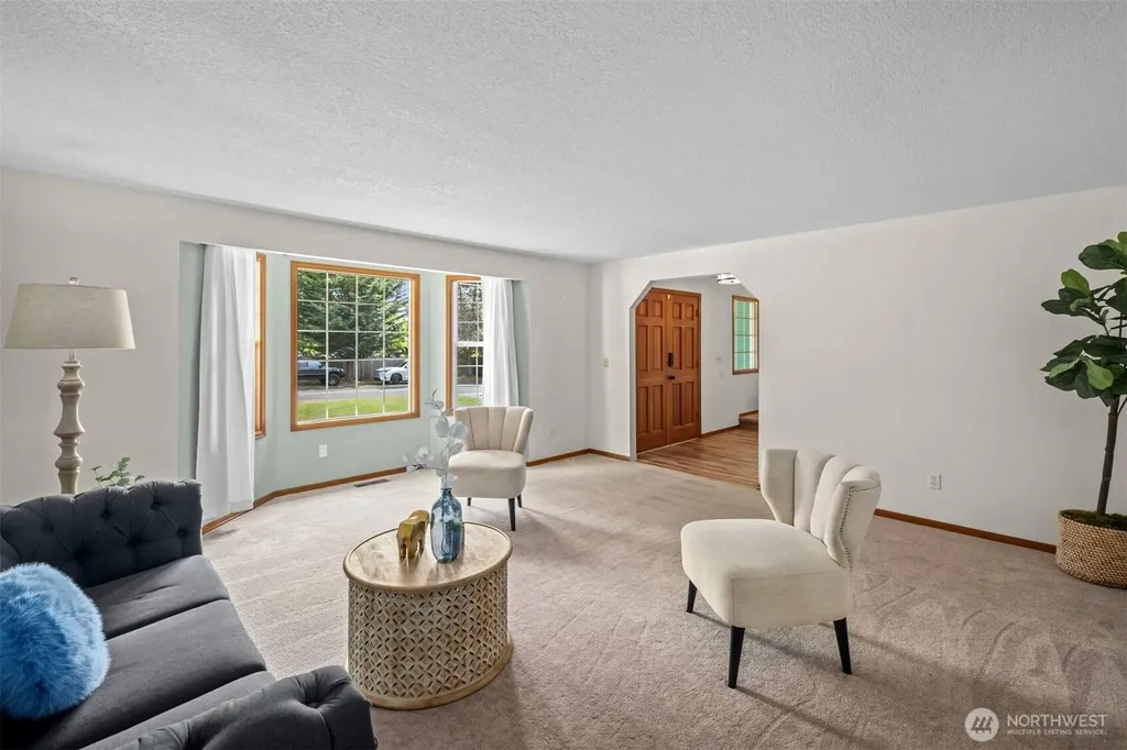 9125 Zircon Drive SW Lakewood WA 98498