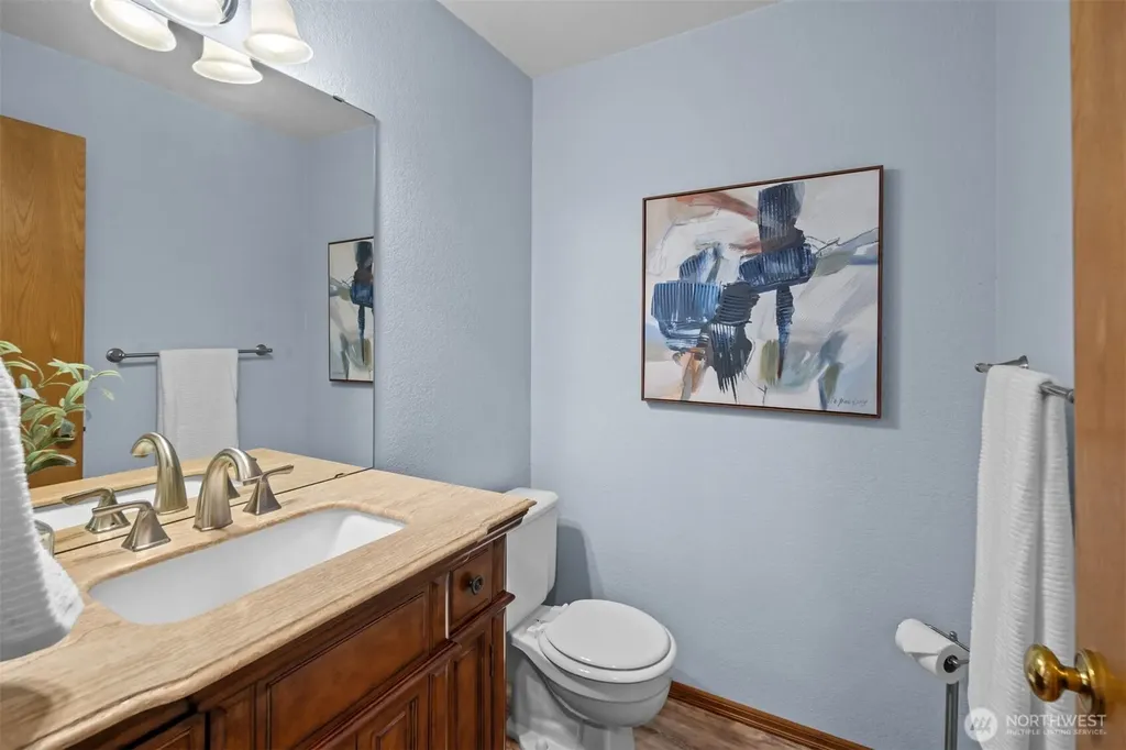 9125 Zircon Drive SW Lakewood WA 98498