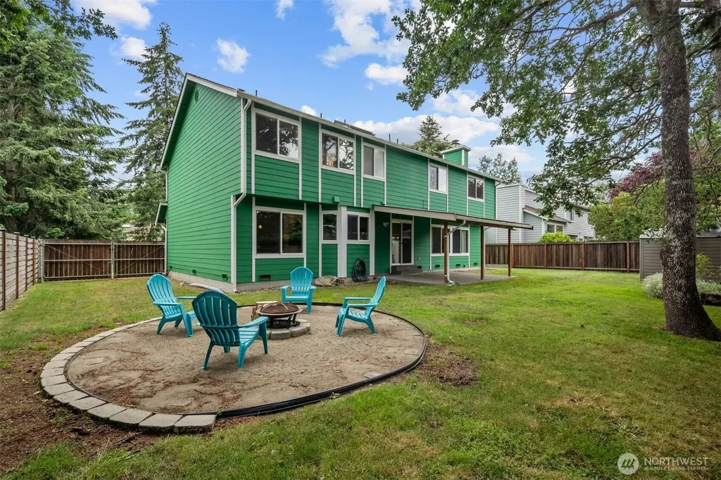 9125 Zircon Drive SW Lakewood WA 98498