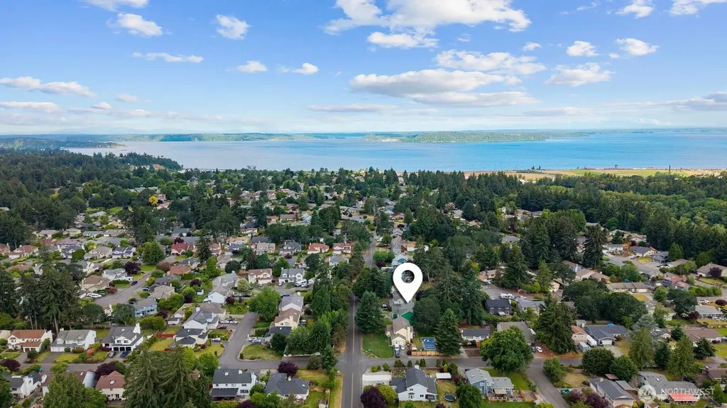 9125 Zircon Drive SW Lakewood WA 98498
