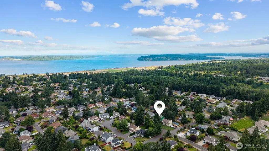 9125 Zircon Drive SW Lakewood WA 98498