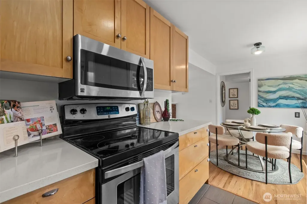 901 NE 148th Street Shoreline WA 98155