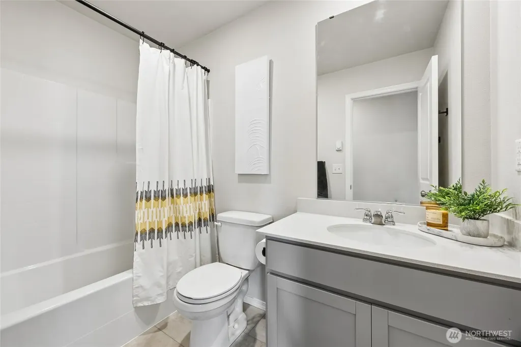 4369 SE Woodford Court Port Orchard WA 98366