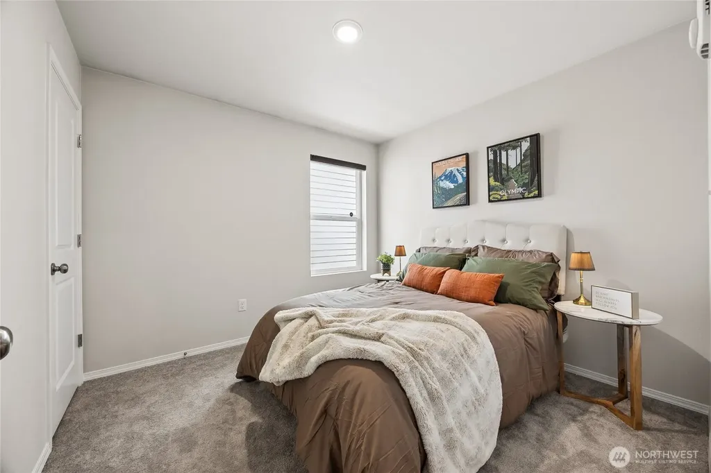 4369 SE Woodford Court Port Orchard WA 98366
