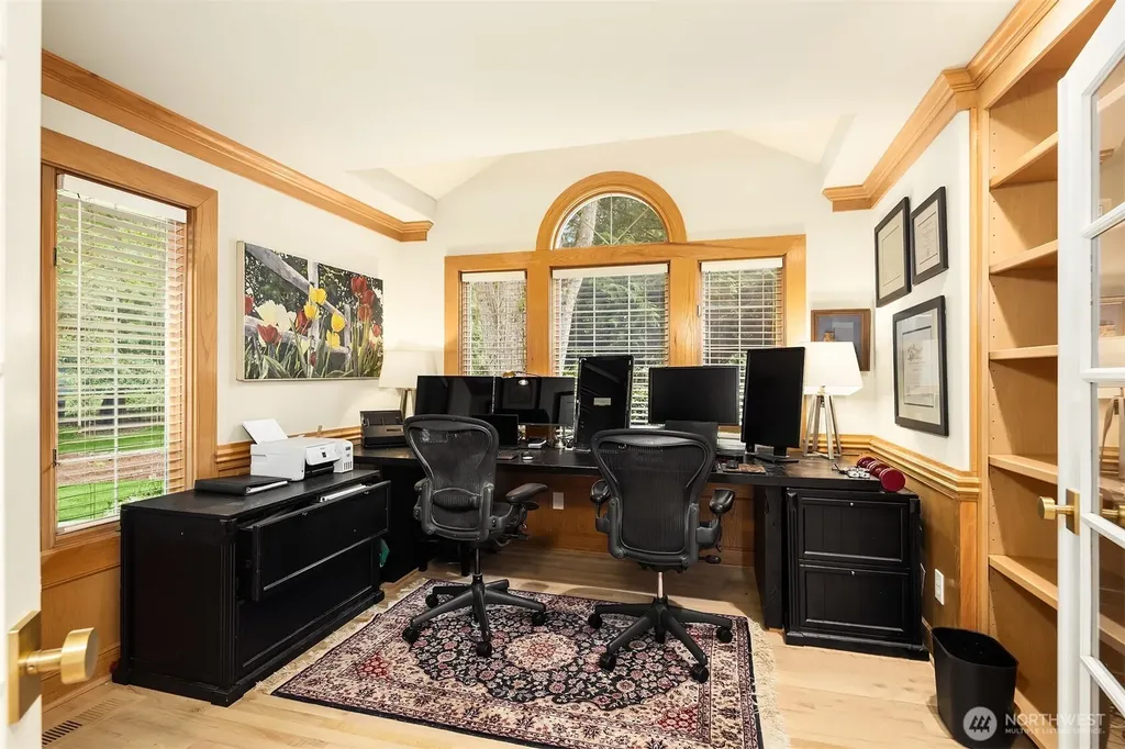 14214 216th Avenue NE Woodinville WA 98077