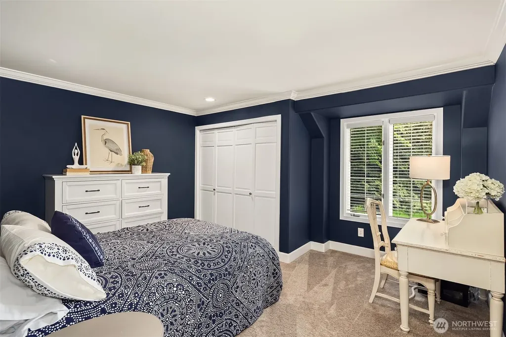 14214 216th Avenue NE Woodinville WA 98077