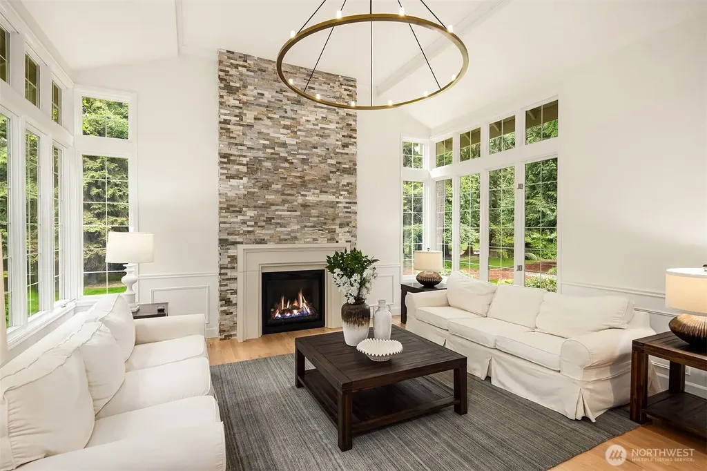 14214 216th Avenue NE Woodinville WA 98077