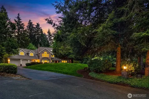 14214 216th Avenue NE Woodinville WA 98077