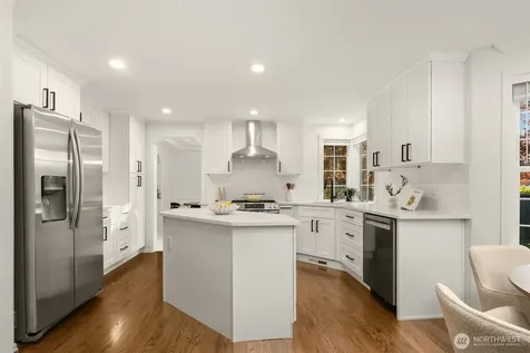 3435 214th Place SE Sammamish WA 98075