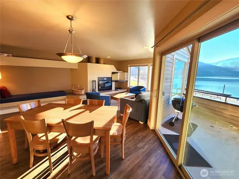 1 Lakeside 706-g Manson WA 98831