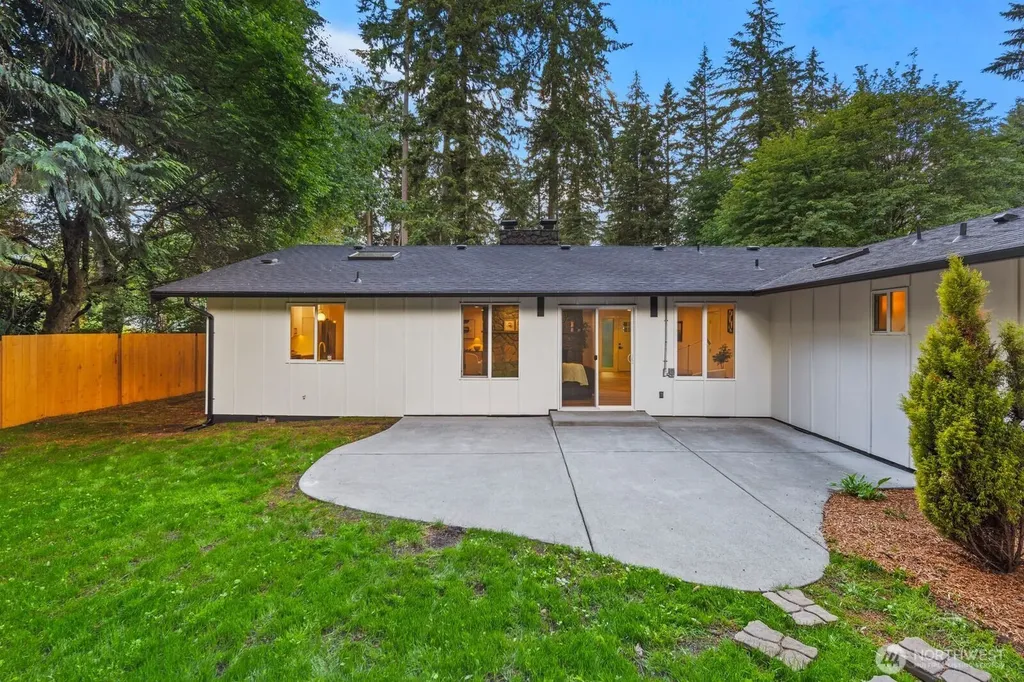 5512 Donnelly Drive SE Olympia WA 98501