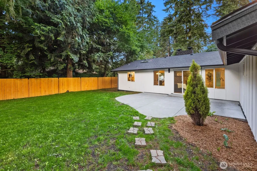5512 Donnelly Drive SE Olympia WA 98501