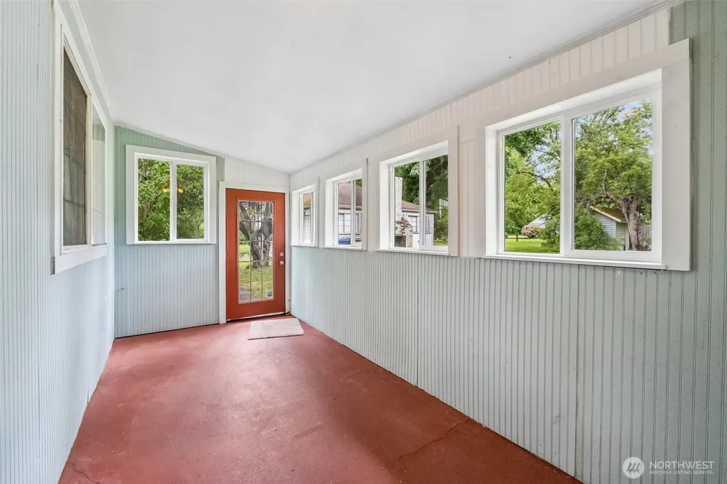 15007 67th Avenue NE Arlington WA 98223