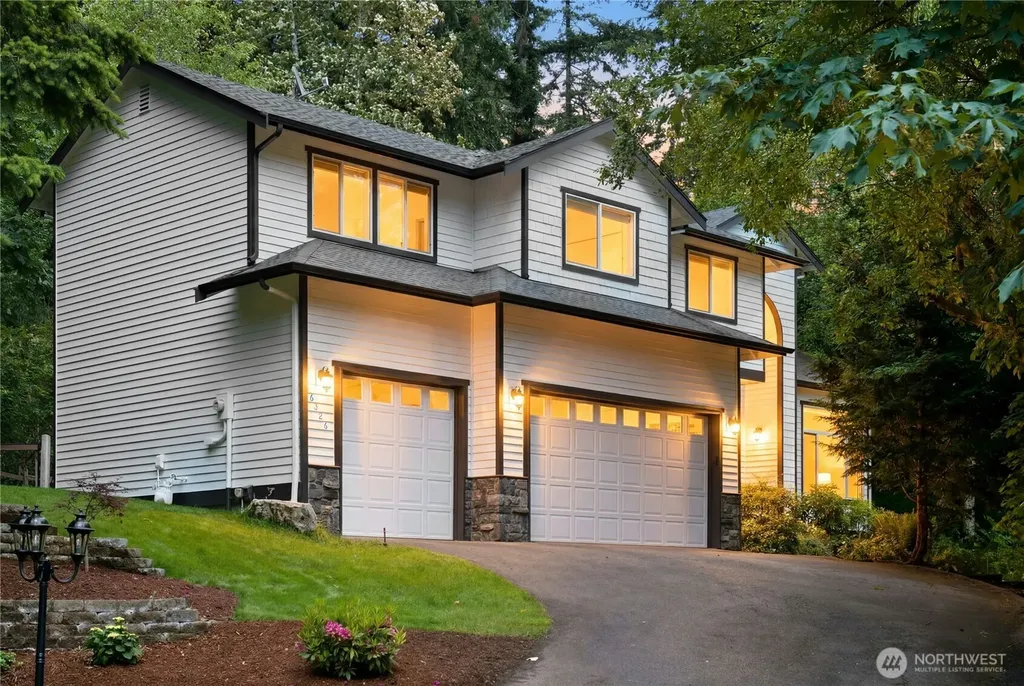 6326 247th Avenue NE Redmond WA 98053