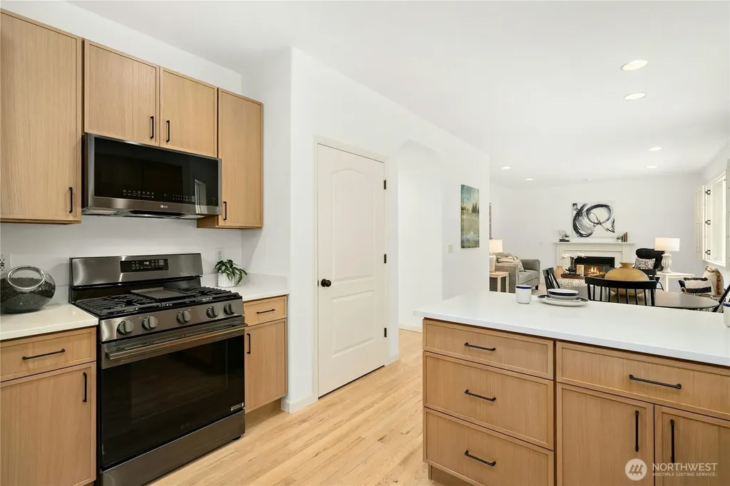 6326 247th Avenue NE Redmond WA 98053