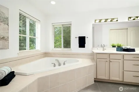 6326 247th Avenue NE Redmond WA 98053