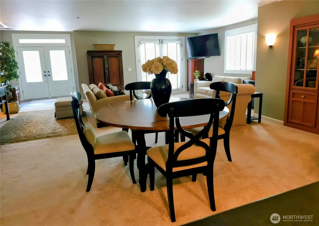 23618 SE Tiger Mountain Road Issaquah WA 98027