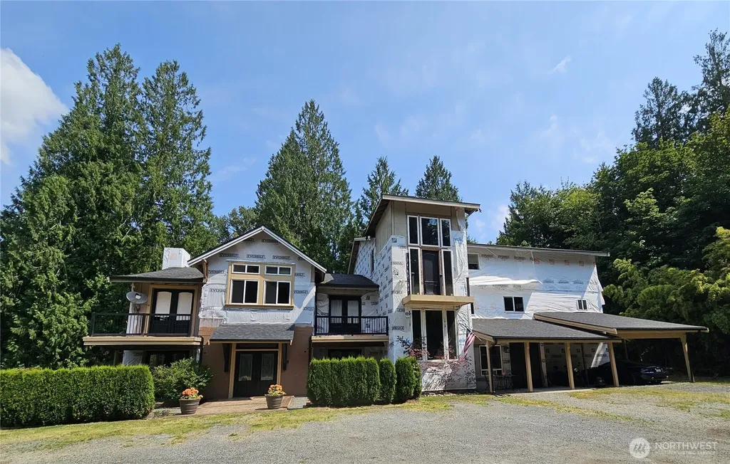 23618 SE Tiger Mountain Road Issaquah WA 98027