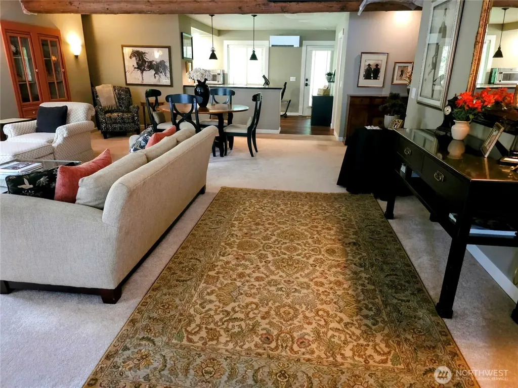 23618 SE Tiger Mountain Road Issaquah WA 98027