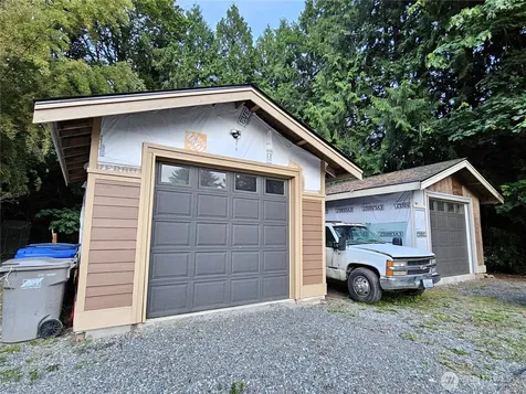 23618 SE Tiger Mountain Road Issaquah WA 98027