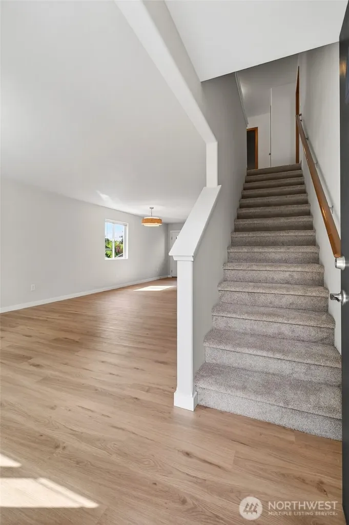 1307 E 67th Tacoma WA 98404