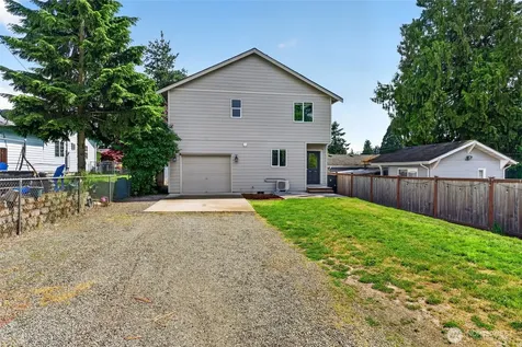 1307 E 67th Tacoma WA 98404
