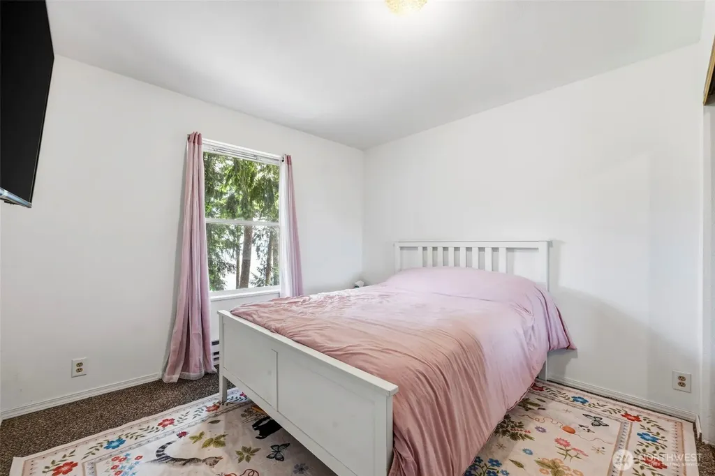 11209 Riviera Drive Anderson Island WA 98303
