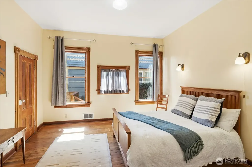 538 Adams Street Port Townsend WA 98368