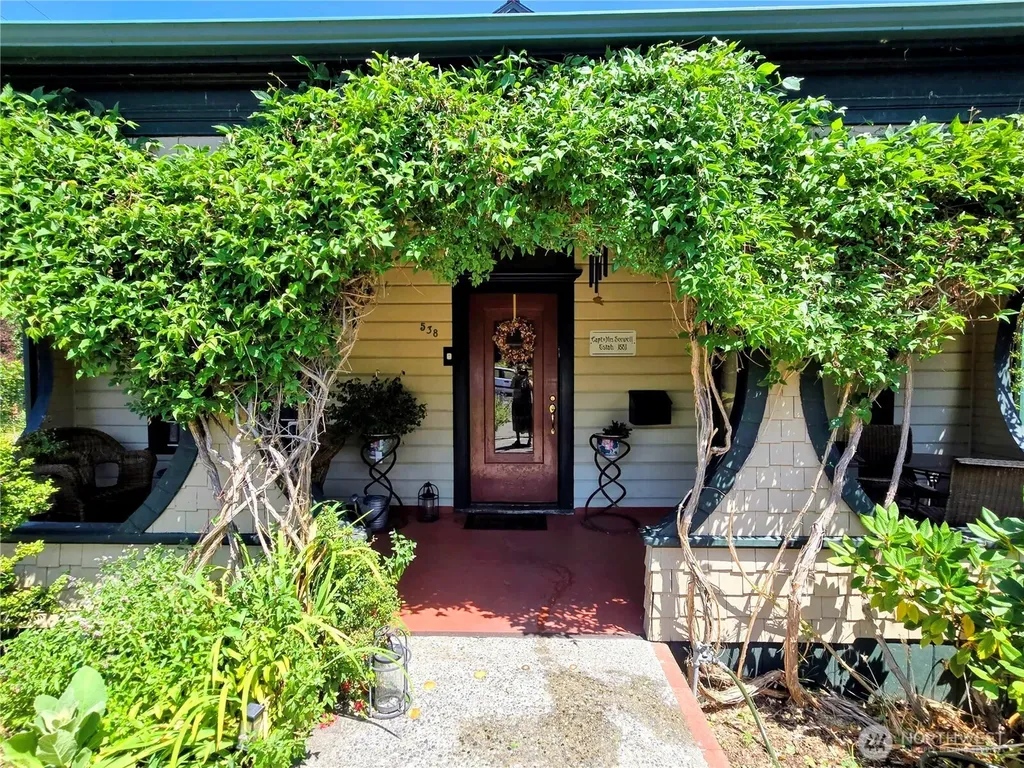 538 Adams Street Port Townsend WA 98368