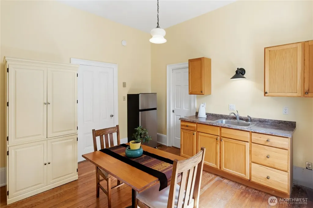 538 Adams Street Port Townsend WA 98368